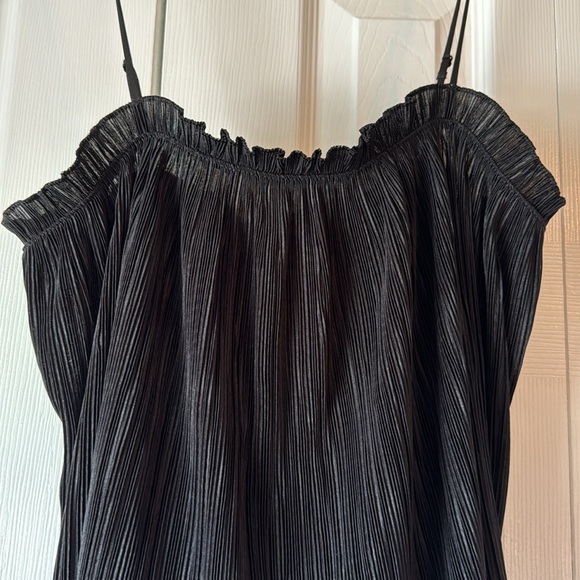 NWT Madewell Texture & Thread Micropleat Tank Top in Black sz medium - Picture 7 of 13